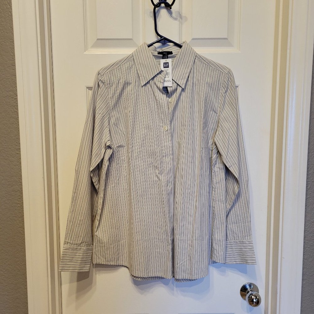 Gap Long Sleeve Button-Up Striped Blouse